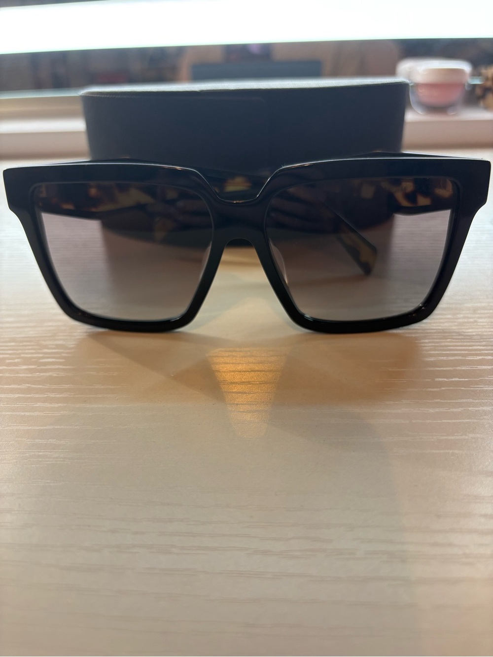 Prada Classic tortoise  Square Women's Sunglasses